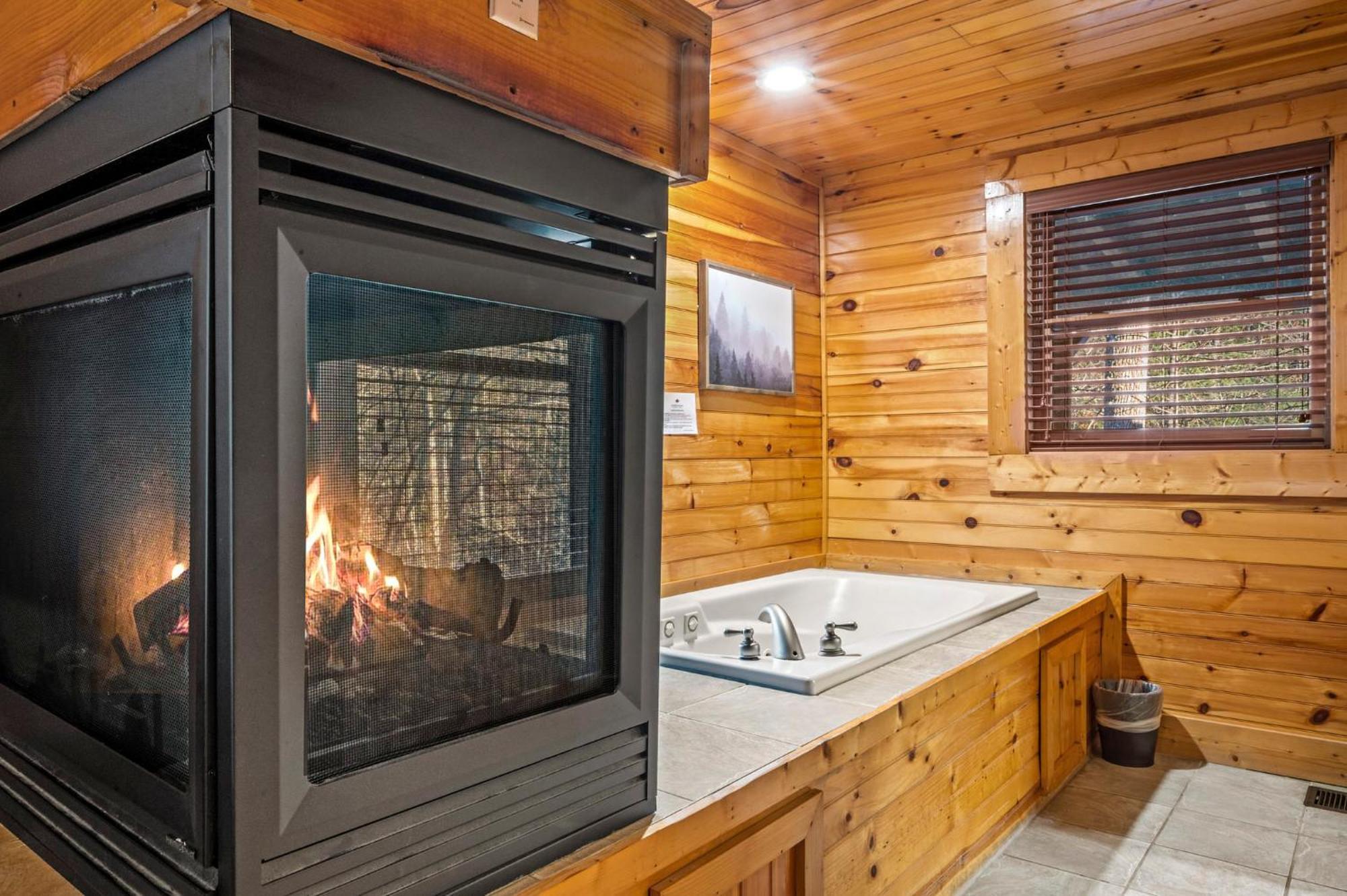 Mountain Laurel Holiday Home Gatlinburg Luaran gambar